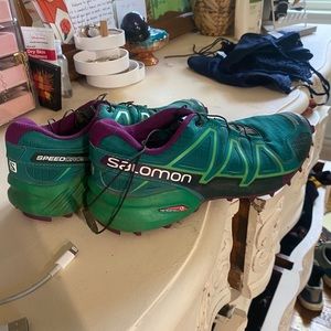 Barely worn Salomon trail running shoes